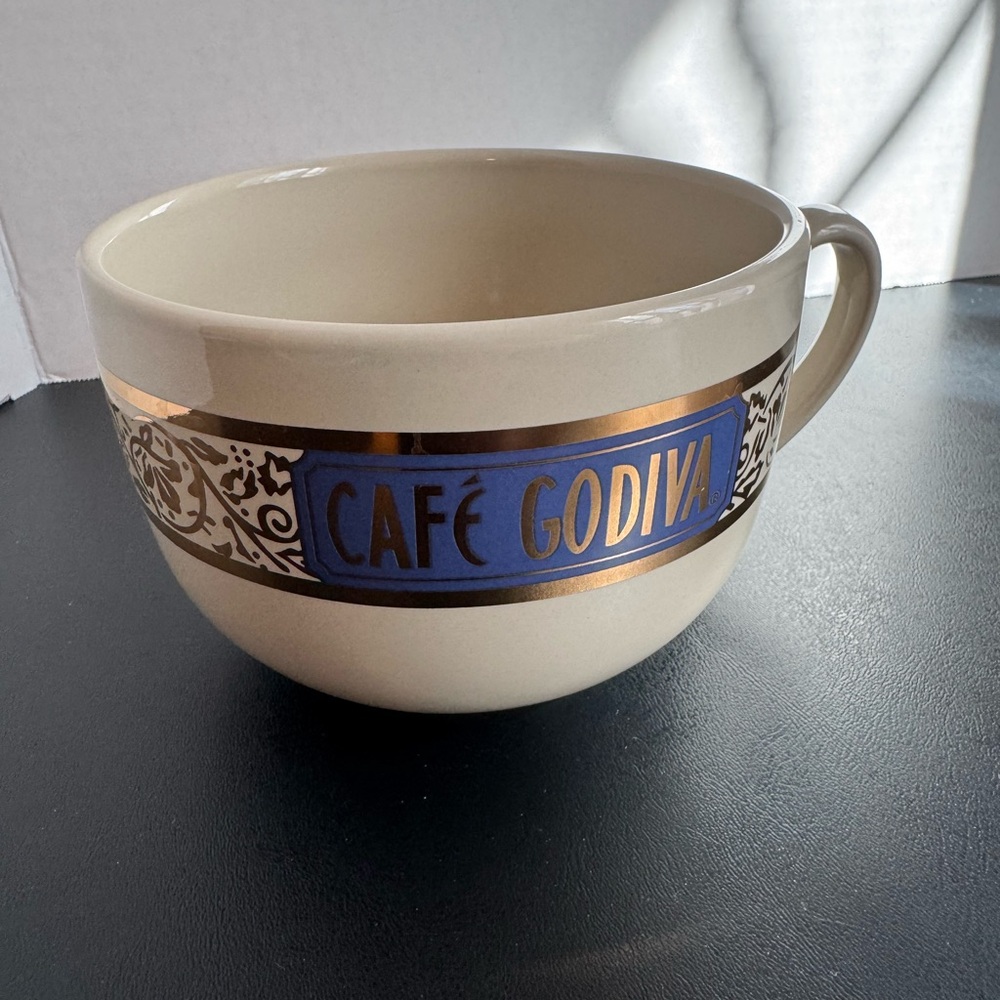 Cafe Godiva XL Collectors Cream and Blue Cafe Mug